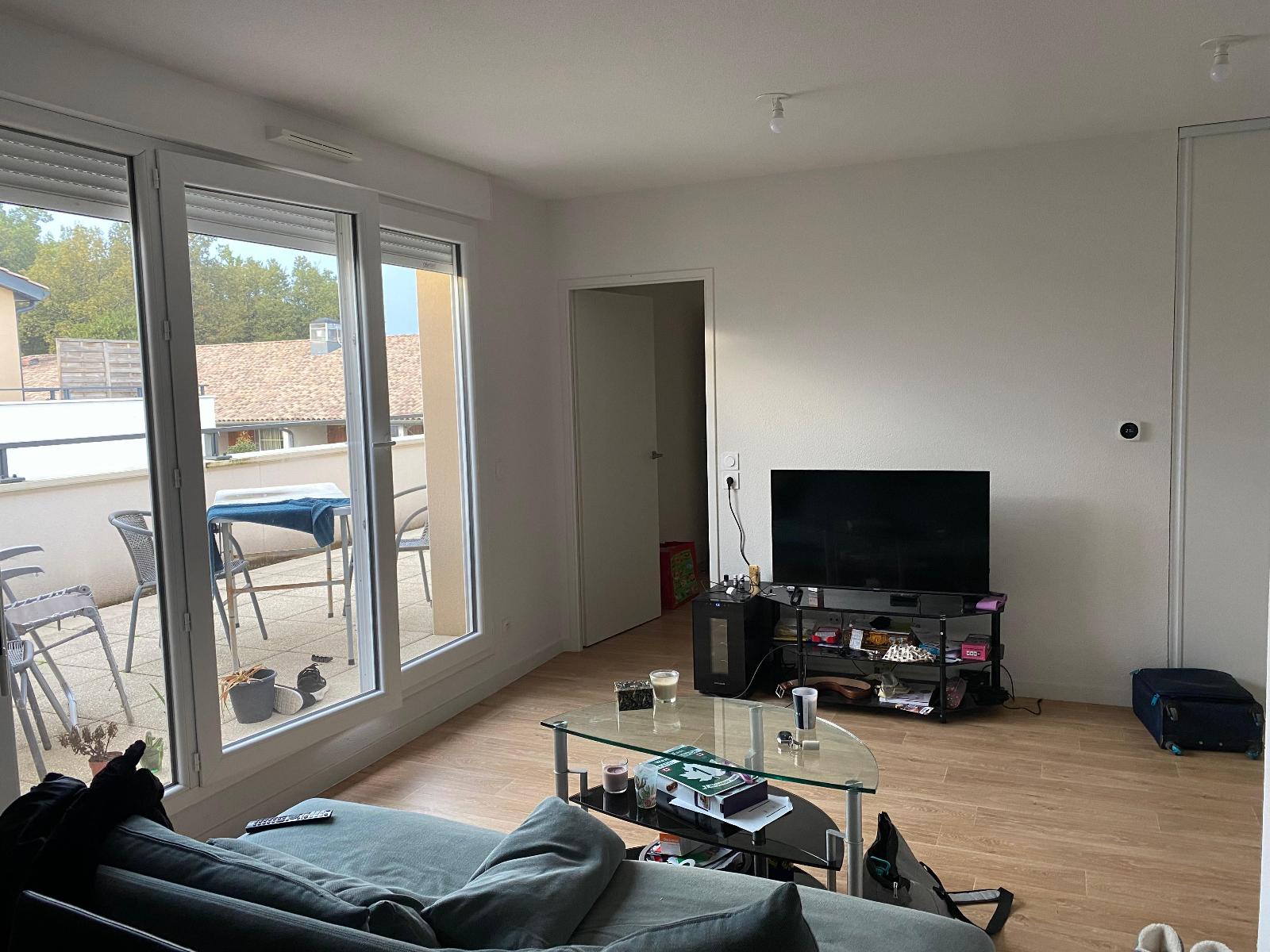 location appartement à CARBON BLANC - 557 / mois